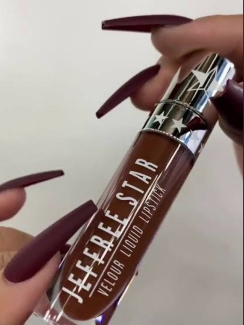 Jeffree Star TAX BREAK Velour Liquid Lipstick — Deep Chestnut Brown